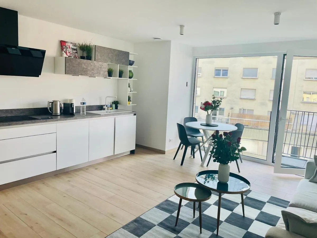 Brand New 1 Bedroom In City Center With Terrace - 4A Luxemburg 0*,  Luxemburg
